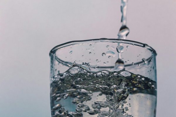 Illustration representing autophagy and cellular renewal during extended water fasting
